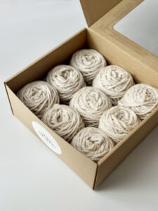 Zestaw włóczek do punch needle – Beż do Monochromów ( i nie tylko)